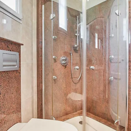 Villa Casa Rosetta A C Avec Piscine & Jacuzzi -vallauris *